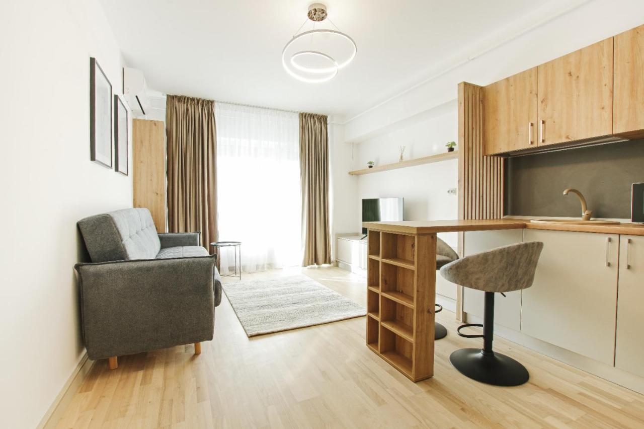 Himson-Beige Apartment Ясси Екстер'єр фото